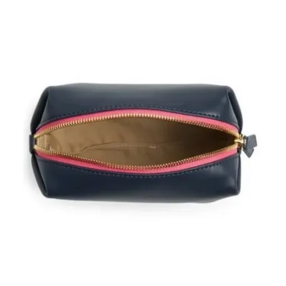 J.Crew Women's Harper Mini Dopp Kit in Italian Leather - Picture 2 of 5
